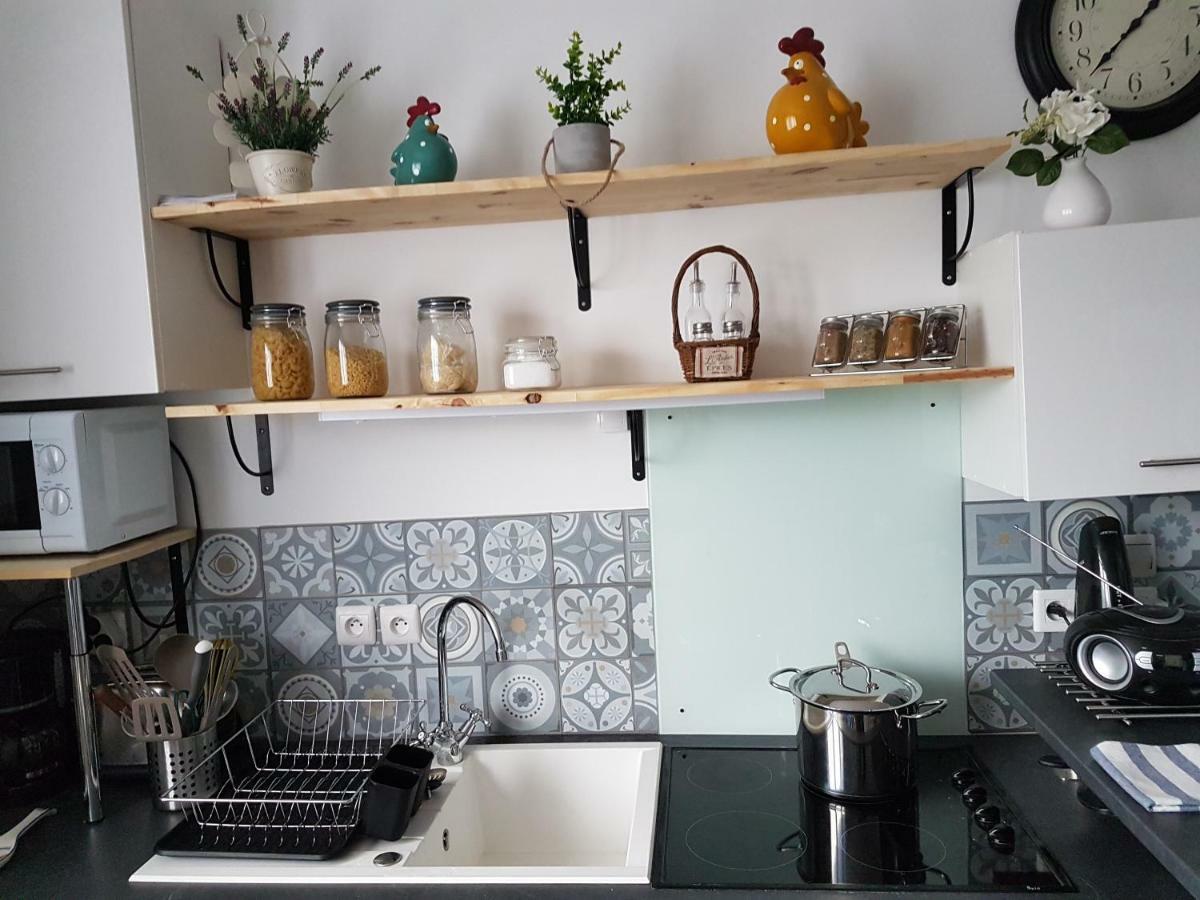 La Fleur D Avec Son Parking Appartement